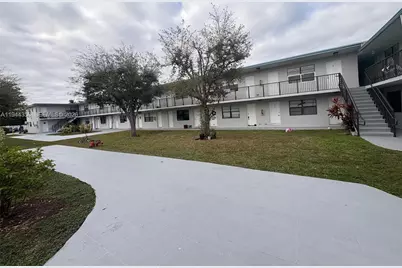 4444 SW 67th Ave #6, Miami, FL 33155 - Photo 2