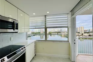 18041 Biscayne Blvd, Aventura, FL 33160 - Photo 6