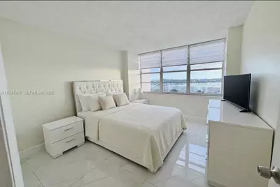 18041 Biscayne Blvd #1605, Aventura, FL 33160 - Photo 28