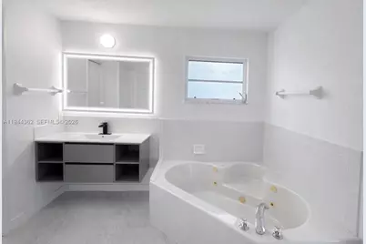 5513 Palmetto Dr, Fort Pierce, FL 34982 - Photo 20