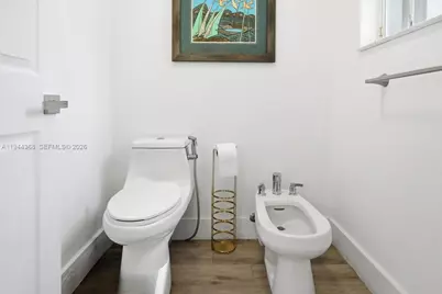 11372 NW 72nd Ter, Doral, FL 33178 - Photo 20