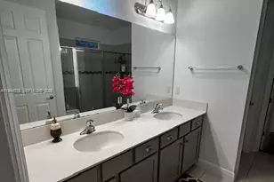 3855 Carrick Bend Dr, Kissimmee, FL 34746 - Photo 16