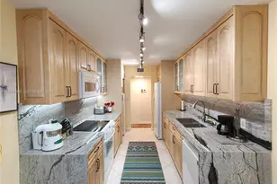 2751 S Ocean Dr, Hollywood, FL 33019 - Photo 2