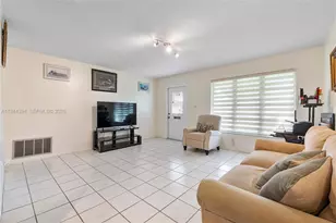 5011 NW 51st St, Tamarac, FL 33319 - Photo 20