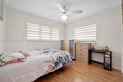 5011 NW 51st St, Tamarac, FL 33319 - Photo 10
