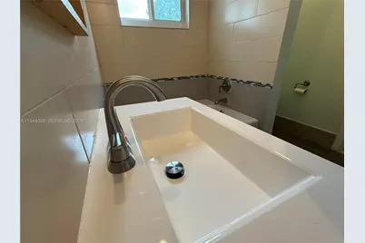 823 NW 208th Ter #823, Pembroke Pines, FL 33029 - Photo 10