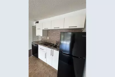 9330 Lagoon Pl #201, Davie, FL 33324 - Photo 14