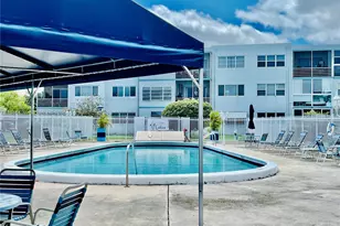 2300 Park Ln, Hollywood, FL 33021 - Photo 22