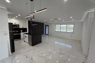 8600 Taft St, Pembroke Pines, FL 33024 - Photo 4