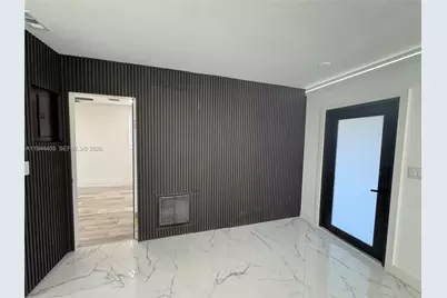 8600 Taft St, Pembroke Pines, FL 33024 - Photo 12