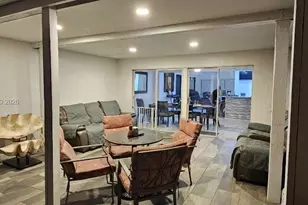 2531 Whale Harbor Ln, Fort Lauderdale, FL 33312 - Photo 2