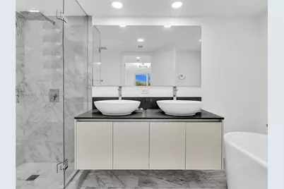 9821 E Bay Harbor Dr #302, Bay Harbor Islands, FL 33154 - Photo 32