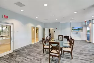 6515 Collins Ave, Miami Beach, FL 33141 - Photo 44