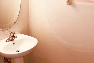 2884 SE 2nd Dr, Homestead, FL 33033 - Photo 10