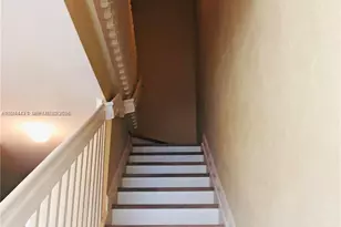 2884 SE 2nd Dr, Homestead, FL 33033 - Photo 12