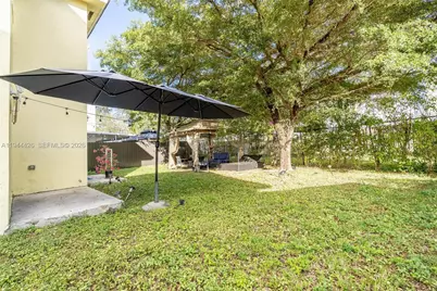 357 NE 35th Ter, Homestead, FL 33033 - Photo 42