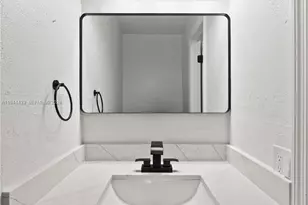 9740 NW 10th St, Pembroke Pines, FL 33024 - Photo 12