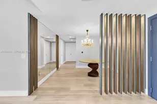 17301 Biscayne Blvd, North Miami Beach, FL 33160 - Photo 16