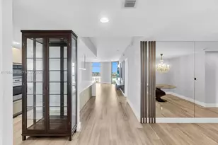 17301 Biscayne Blvd, North Miami Beach, FL 33160 - Photo 10