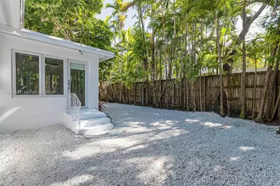 680 NE 57th St, Miami, FL 33137 - Photo 30