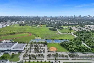 21021 NE 13th Pl, Miami, FL 33179 - Photo 48