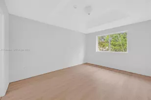 2233 SE 24th Pl, Homestead, FL 33035 - Photo 12