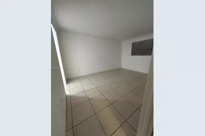 8401 NW 8th St #102, Miami, FL 33126 - Photo 8