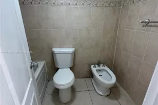 8401 NW 8th St, Miami, FL 33126 - Photo 6