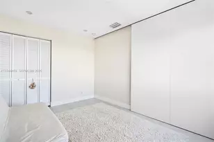 300 Diplomat Pkwy, Hallandale Beach, FL 33009 - Photo 28