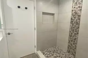 3105 NE 184th St, Aventura, FL 33160 - Photo 26