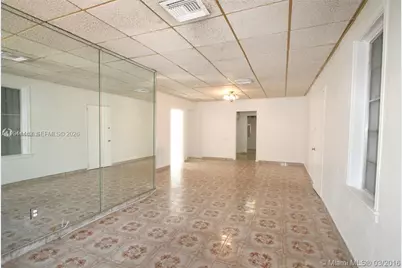 1119 SW 9th St, Miami, FL 33130 - Photo 4