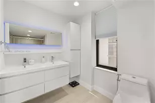 18181 NE 31st Ct, Aventura, FL 33160 - Photo 6