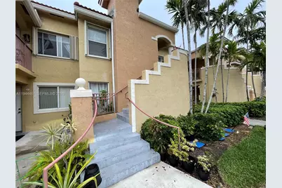 7851 NW 6th St #203, Pembroke Pines, FL 33024 - Photo 2