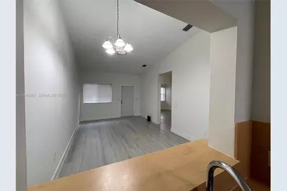 7851 NW 6th St #203, Pembroke Pines, FL 33024 - Photo 8