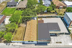 5424 Pembroke Rd, West Park, FL 33021 - Photo 16