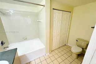 705 Belmont Ln, North Lauderdale, FL 33068 - Photo 10