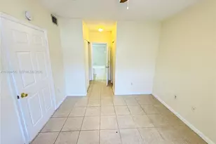 705 Belmont Ln, North Lauderdale, FL 33068 - Photo 8