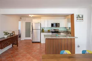 1801 S Treasure Dr, North Bay Village, FL 33141 - Photo 4