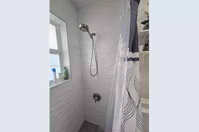 1265 W 24th St #201, Hialeah, FL 33010 - Photo 22