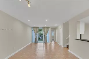 4635 NW 97th Pl, Doral, FL 33178 - Photo 6