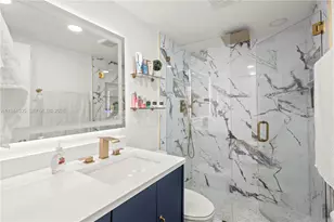 400 SE 10th St, Deerfield Beach, FL 33441 - Photo 12