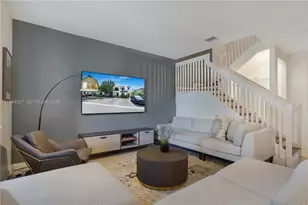 20648 NE 7th Pl, Miami, FL 33179 - Photo 4