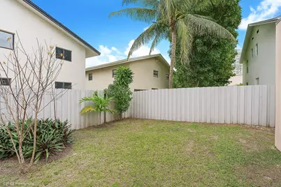 2645 SW 28th Ct, Miami, FL 33133 - Photo 8