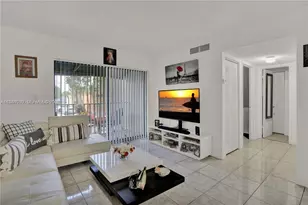 7425 SW 152nd Ave, Miami, FL 33193 - Photo 4