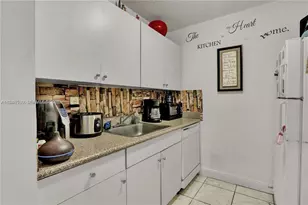 7425 SW 152nd Ave, Miami, FL 33193 - Photo 10