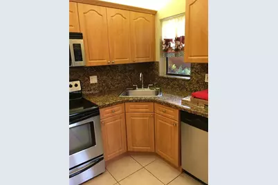 3818 Coral Tree Cir #3818, Coconut Creek, FL 33073 - Photo 4