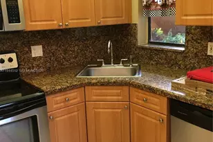 3818 Coral Tree Cir, Coconut Creek, FL 33073 - Photo 4