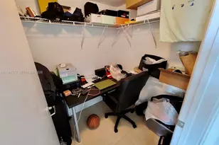 92 SW 3rd St, Miami, FL 33130 - Photo 10