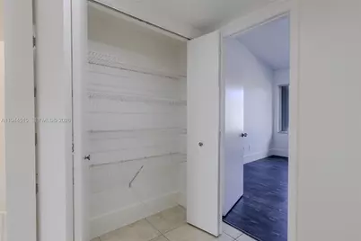 3920 NE 168th St #4, North Miami Beach, FL 33160 - Photo 6