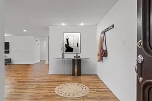 13953 Kendale Lakes Cir, Miami, FL 33183 - Photo 2